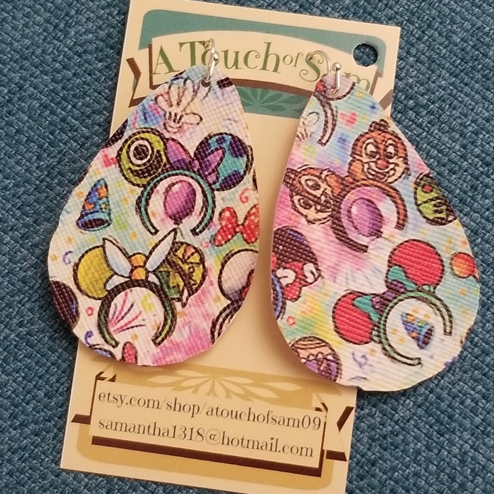 Printed faux leather earrings!!! - Picture 7 of 7